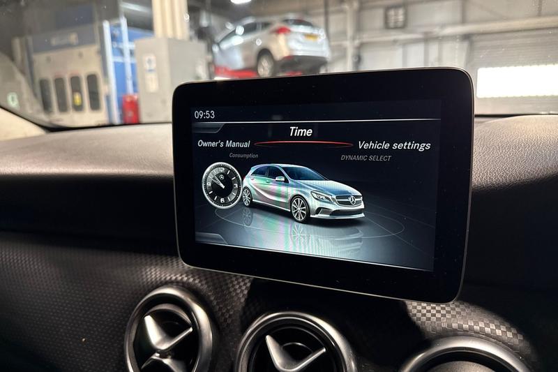 Used Mercedes-Benz A-Class 2017 for sale - 77381631: Photo 38