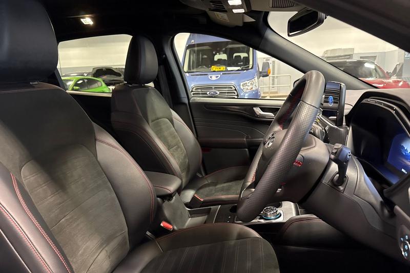 Used Ford Kuga 2023 for sale - 76154160: Photo 17