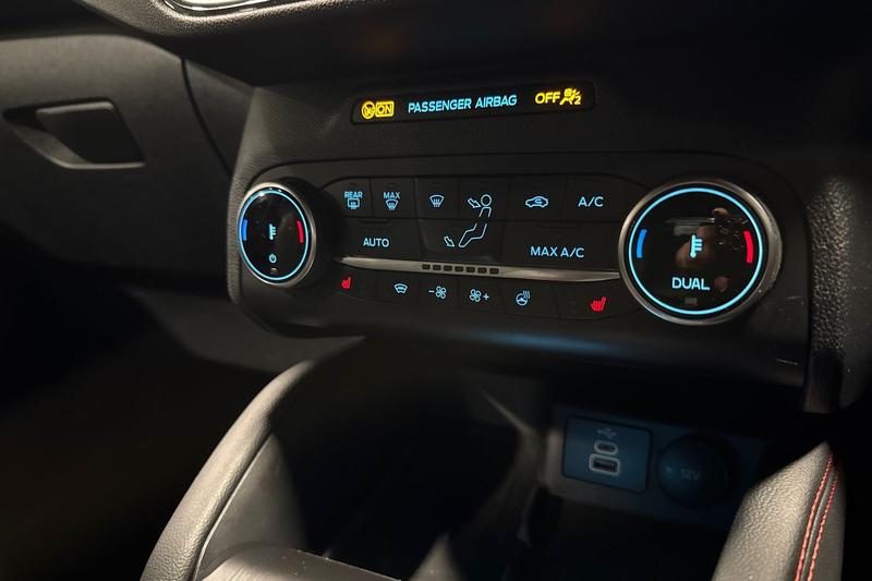 Used Ford Kuga 2023 for sale - 76154160: Photo 32