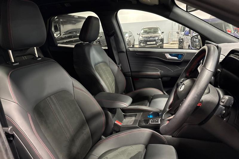 Used Ford Kuga 2025 for sale - 76931359: Photo 17