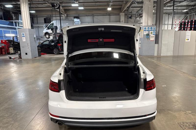 Used Audi A4 2018 for sale - 76977358: Photo 21