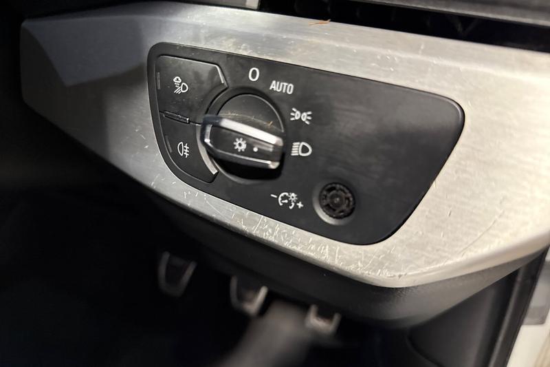 Used Audi A4 2018 for sale - 76977358: Photo 24