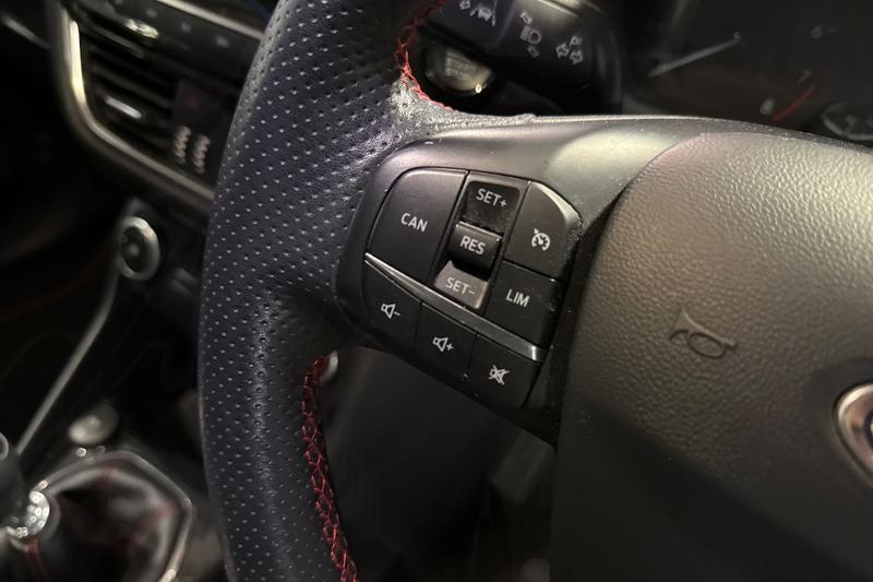 Used Ford Fiesta 2020 for sale - 76192597: Photo 28
