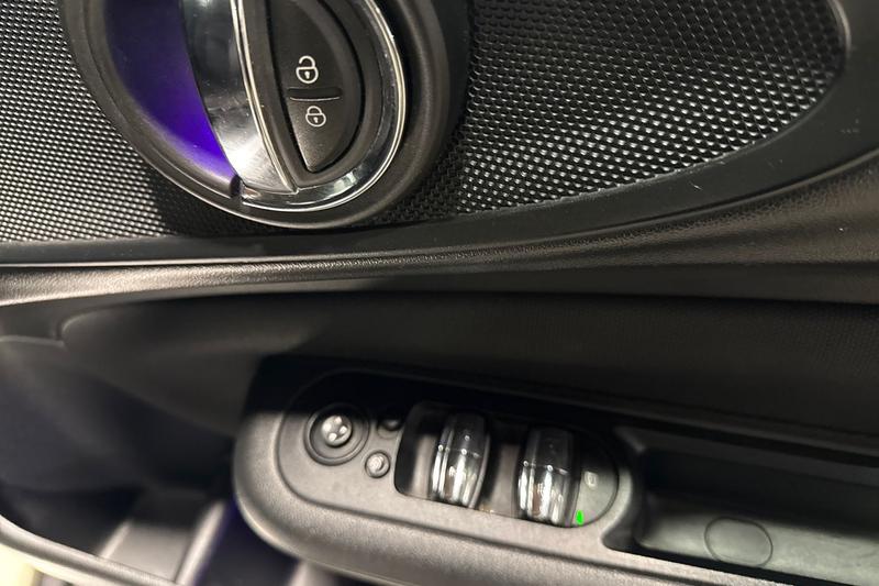 Used MINI Clubman 2018 for sale - 76355540: Photo 16