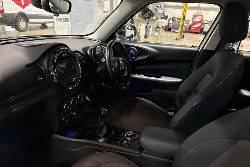 Used MINI Clubman 2018 for sale - 76355540: Photo 18