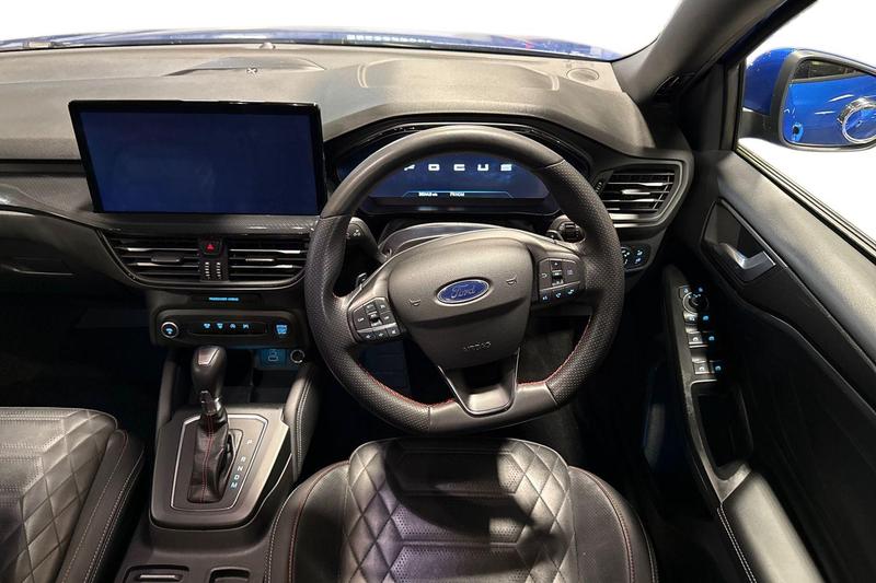 Used Ford Focus 2022 for sale - 76452924: Photo 11