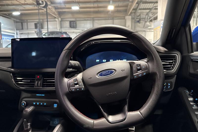 Used Ford Focus 2022 for sale - 76452924: Photo 12