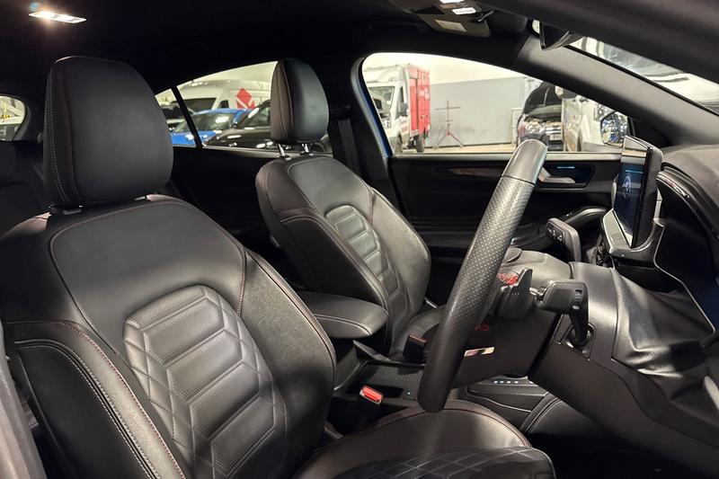 Used Ford Focus 2022 for sale - 76452924: Photo 17
