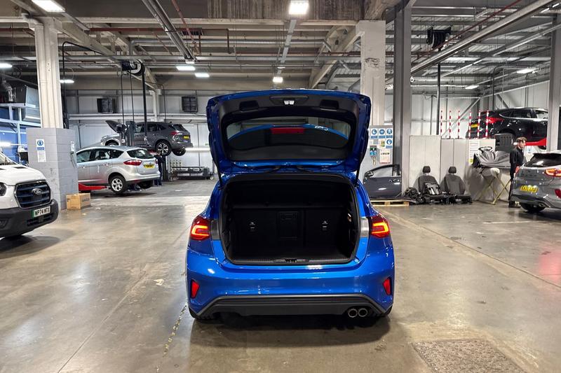 Used Ford Focus 2022 for sale - 76452924: Photo 21