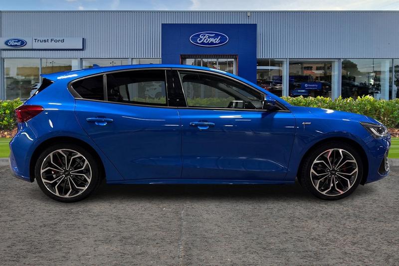 Used Ford Focus 2022 for sale - 76452924: Photo 3