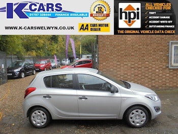 Used Hyundai i20 2014 for sale - 76398069: Photo
