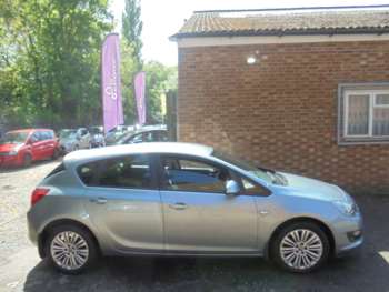 Used Vauxhall Astra 2013 for sale - 74521355: Photo