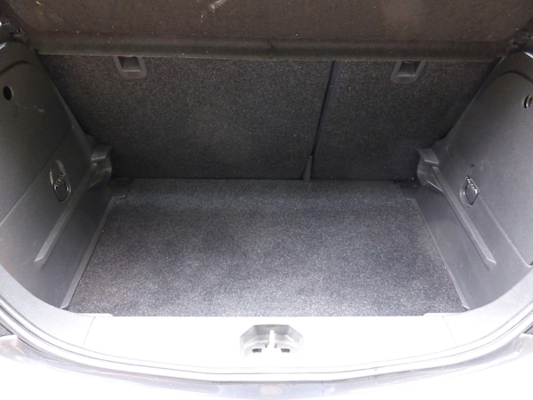 Used Vauxhall Corsa 2012 for sale - 75989780: Photo 9