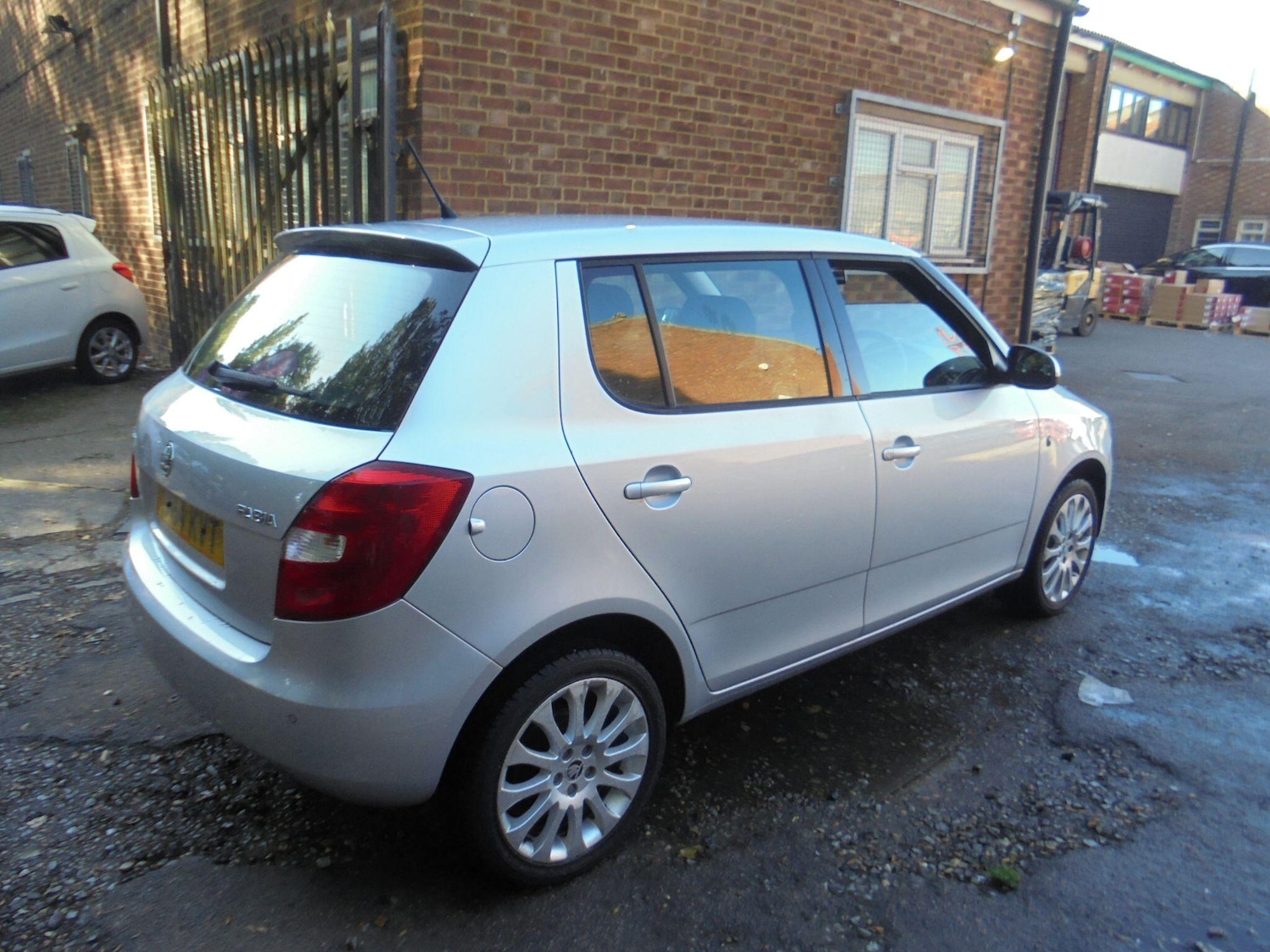 Used Skoda Fabia 2015 for sale - 76109226: Photo 9