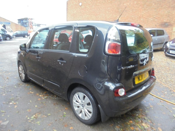 Used Citroen C3 Picasso 2011 for sale - 76336421: Photo 7