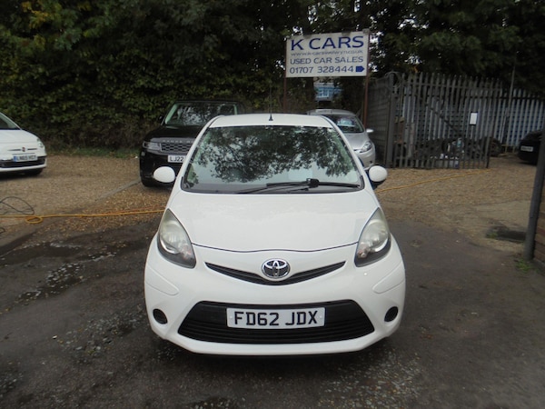 Used Toyota AYGO 2012 for sale - 76215009: Photo 4