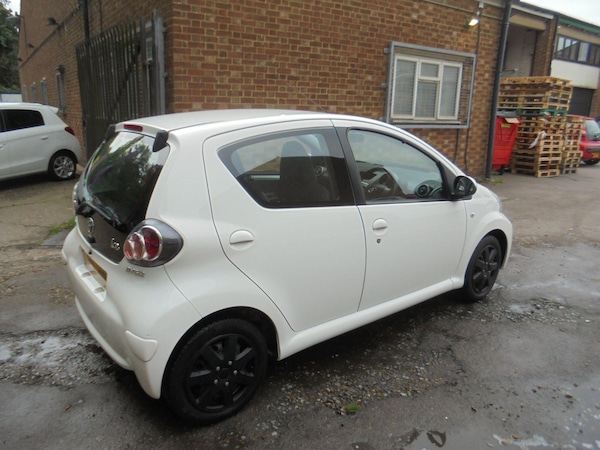 Used Toyota AYGO 2012 for sale - 76215009: Photo 9