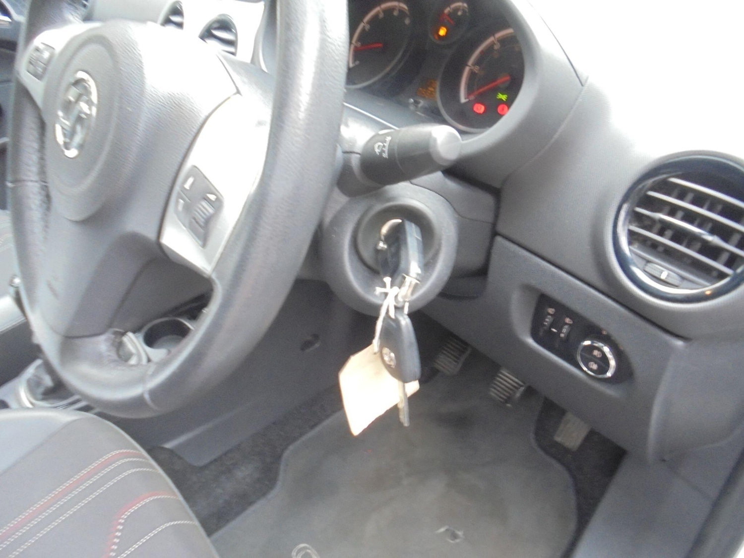 Used Vauxhall Corsa 2013 for sale - 76976243: Photo 15