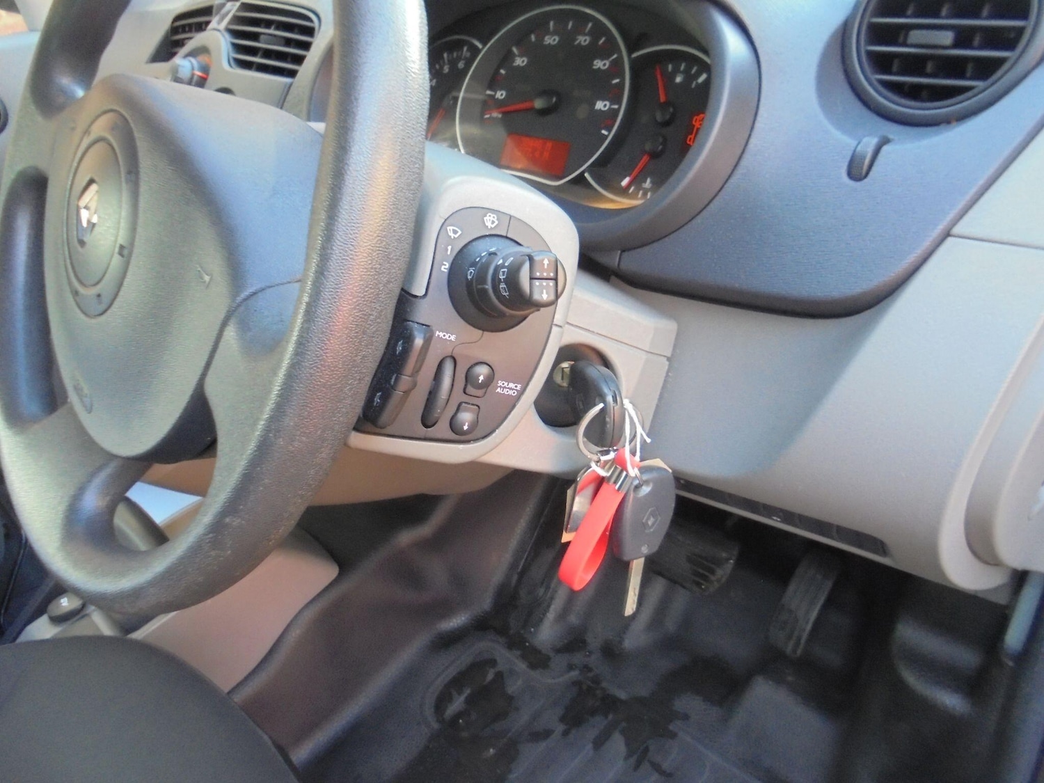 Used Renault Kangoo 2011 for sale - 77574882: Photo 17