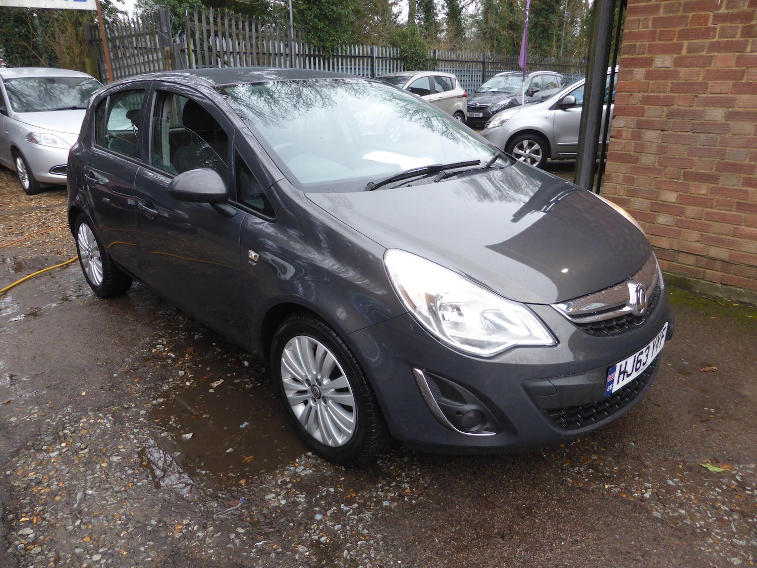Used Vauxhall Corsa 2013 for sale - 77611814: Photo 3