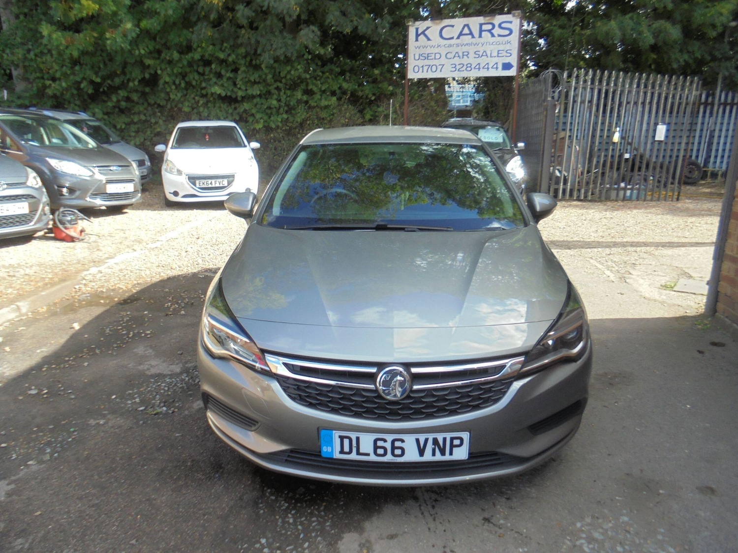 Used Vauxhall Astra 2016 for sale - 76042953: Photo 5