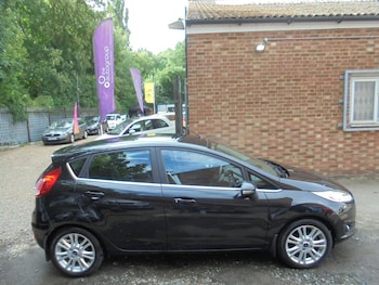 Used Ford Fiesta 2014 for sale - 75224511: Photo
