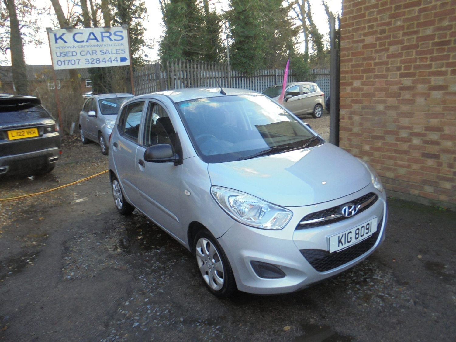 Used Hyundai i10 2012 for sale - 76886208: Photo 3