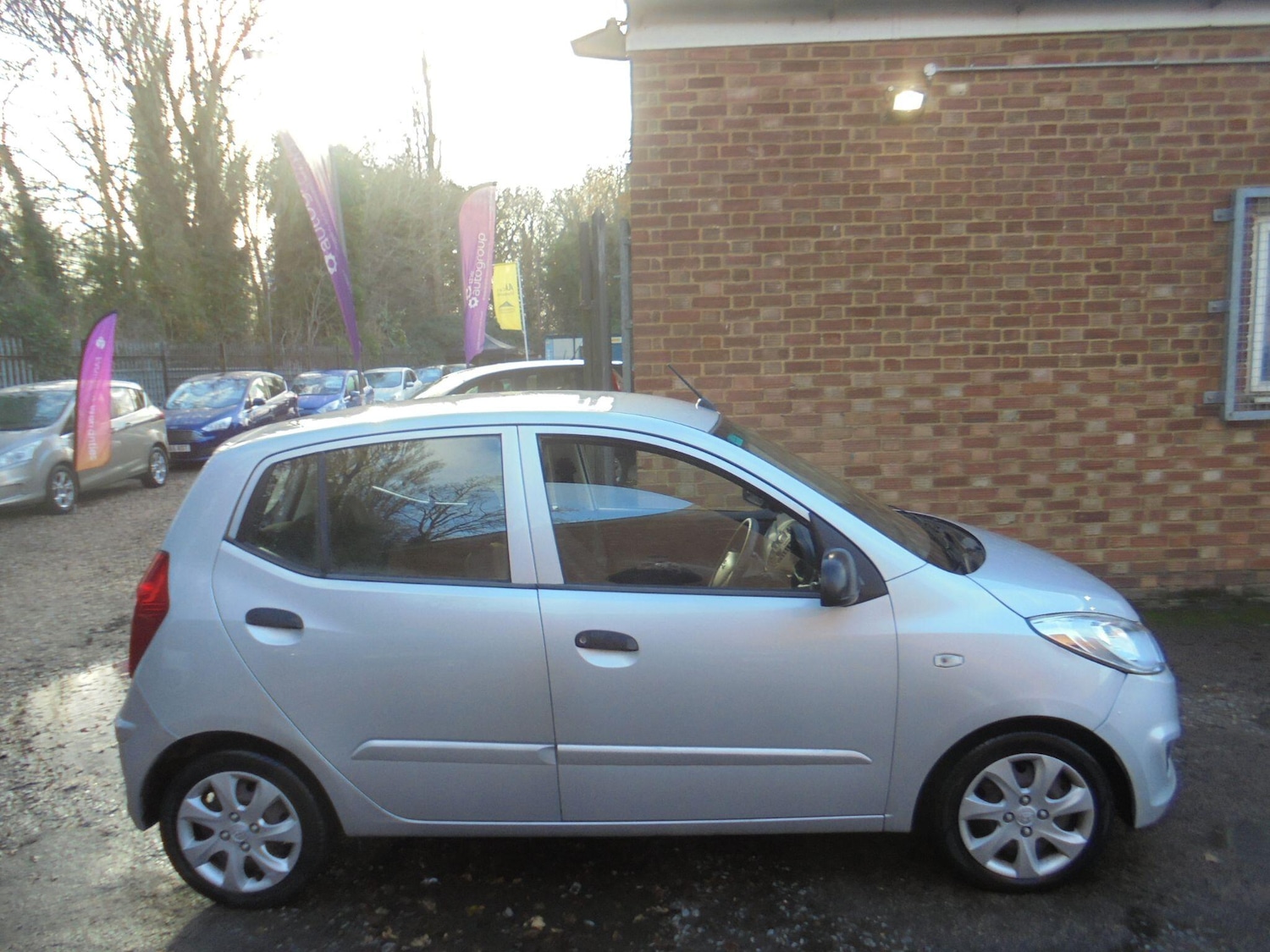 Used Hyundai i10 2012 for sale - 76886208: Photo 4
