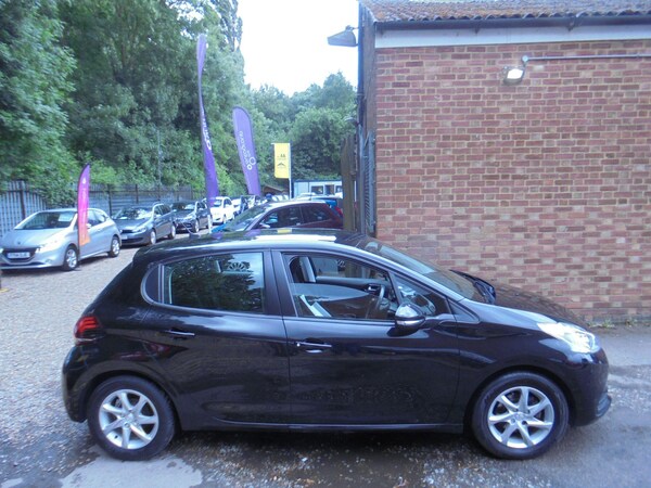 Used Peugeot 208 2018 for sale - 74861925: Photo 4