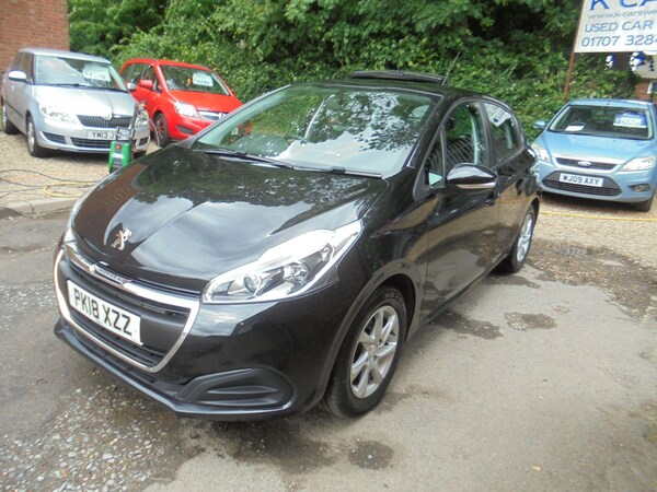 Used Peugeot 208 2018 for sale - 74861925: Photo 6