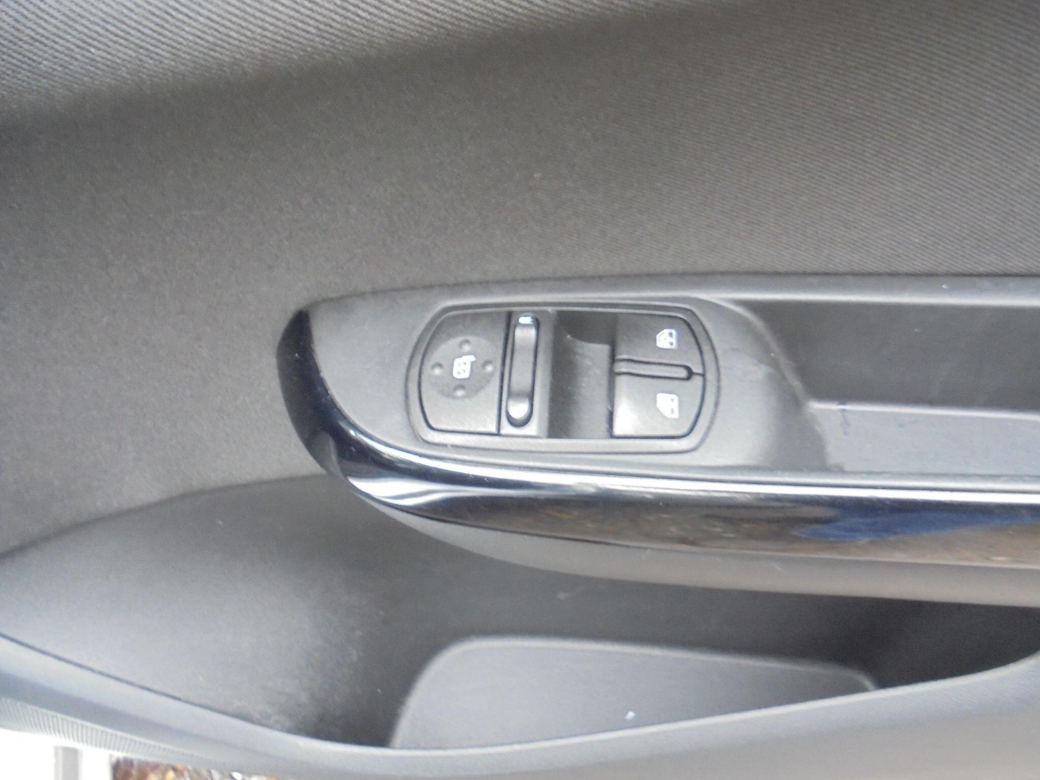 Used Vauxhall Corsa 2018 for sale - 76620001: Photo 16