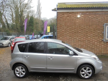 Used Nissan Note 2010 for sale - 77511165: Photo