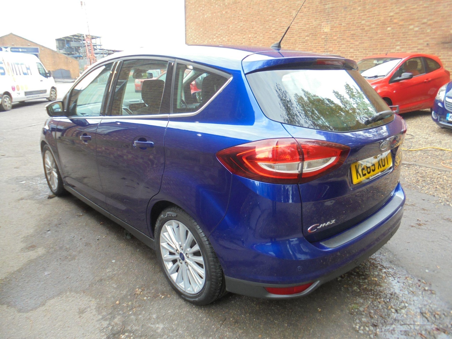 Used Ford C-Max 2015 for sale - 76380732: Photo 7