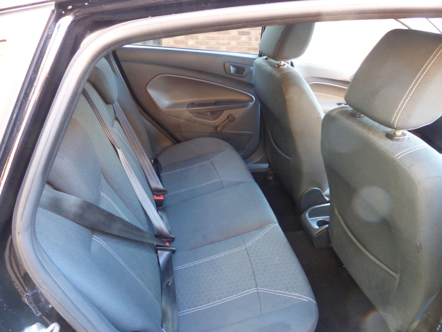 Used Ford Fiesta 2010 for sale - 76472550: Photo 17