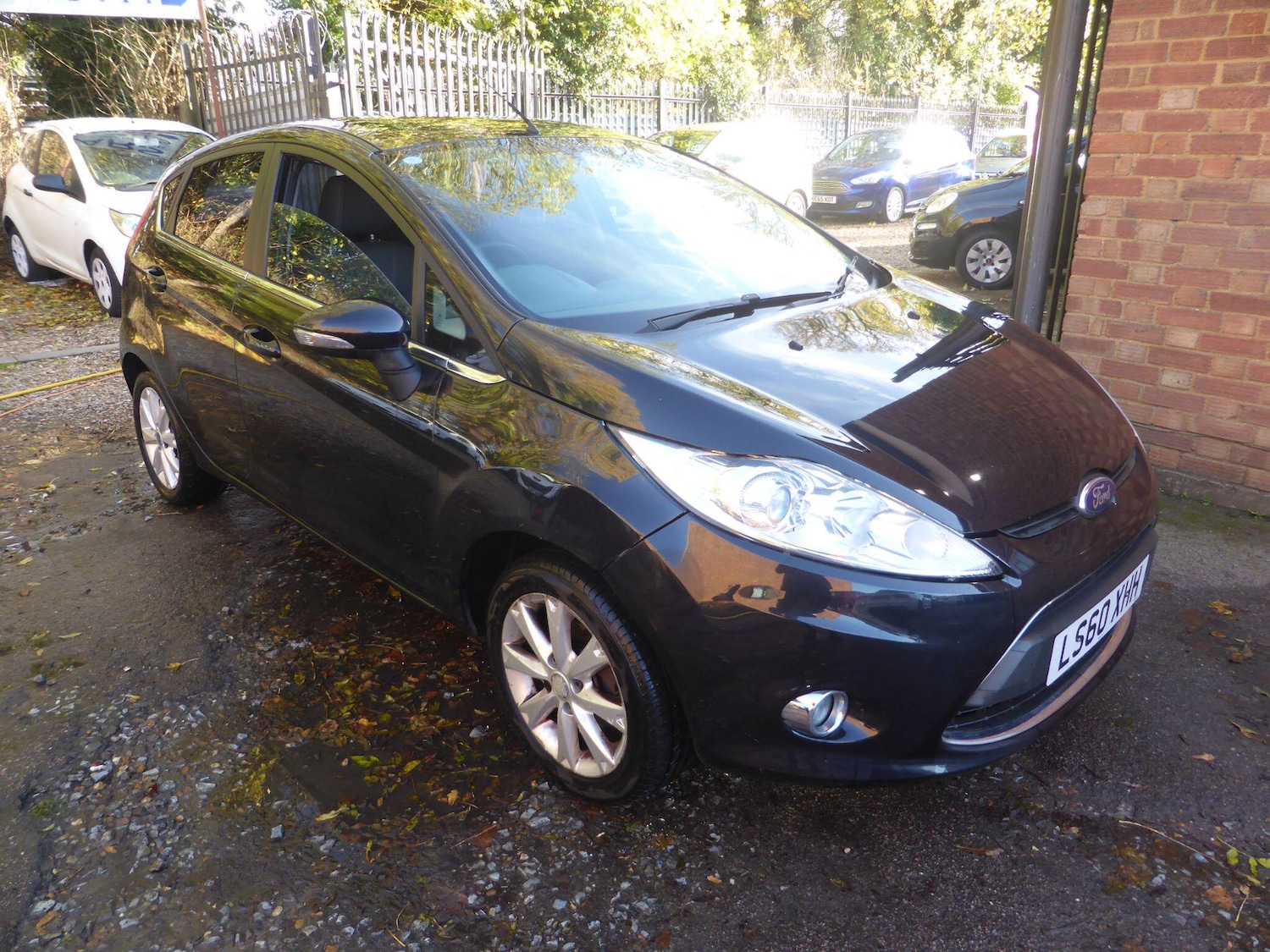 Used Ford Fiesta 2010 for sale - 76472550: Photo 3