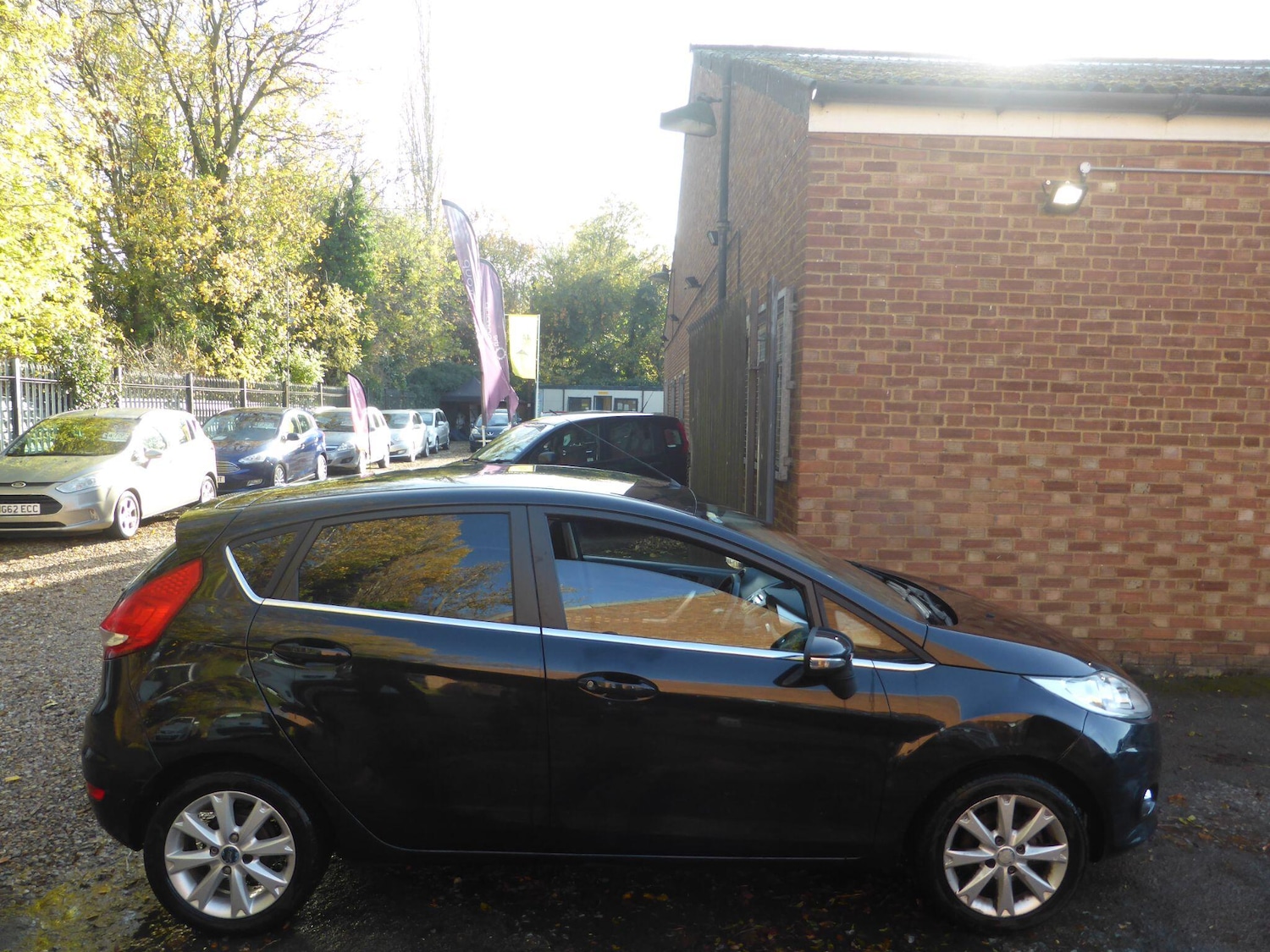 Used Ford Fiesta 2010 for sale - 76472550: Photo 4
