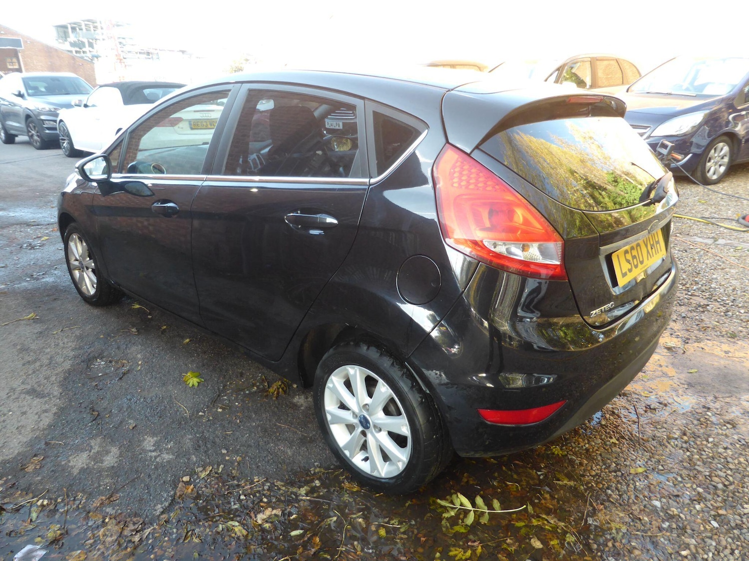 Used Ford Fiesta 2010 for sale - 76472550: Photo 7