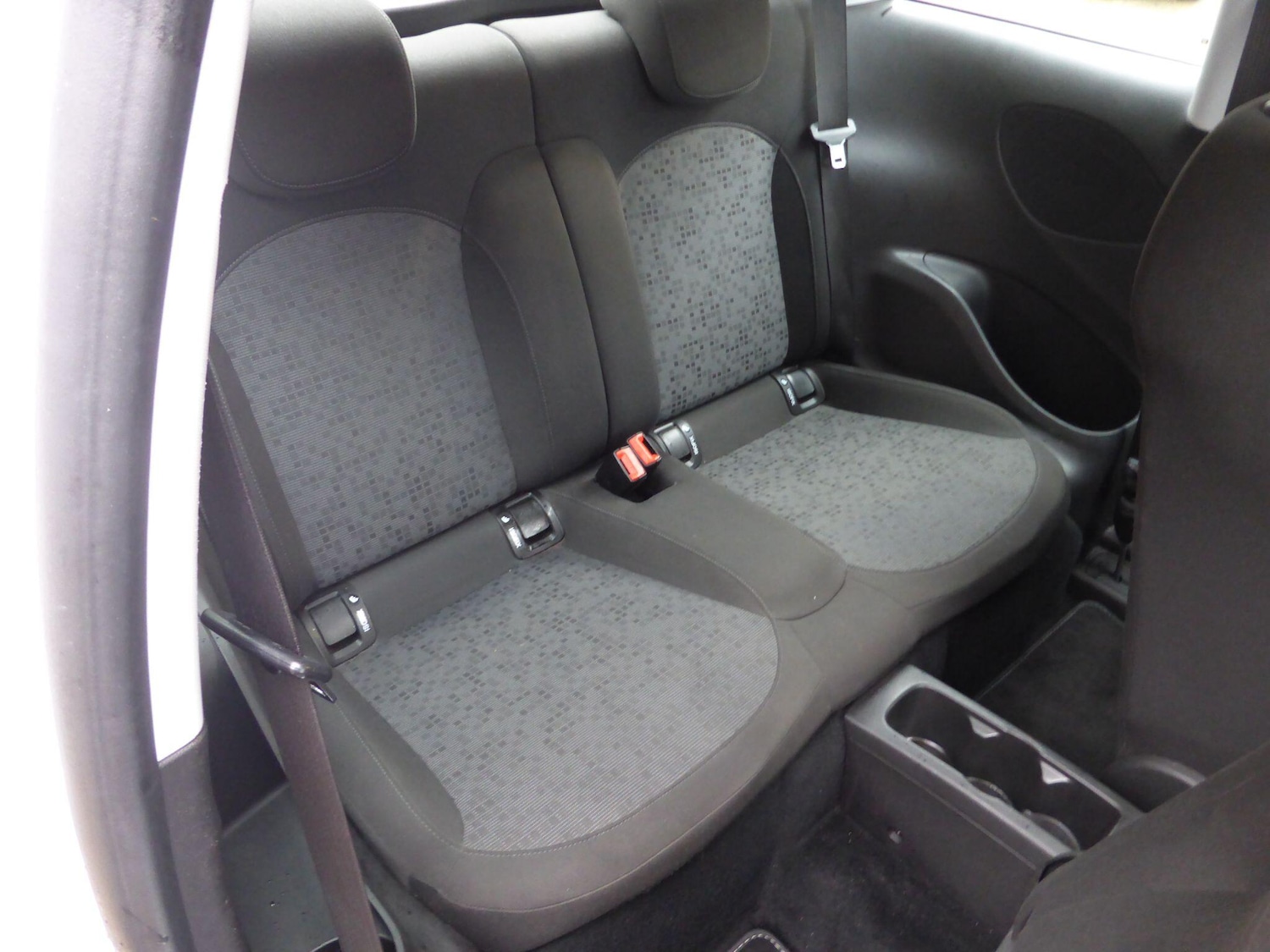 Used Vauxhall ADAM 2014 for sale - 77291019: Photo 17