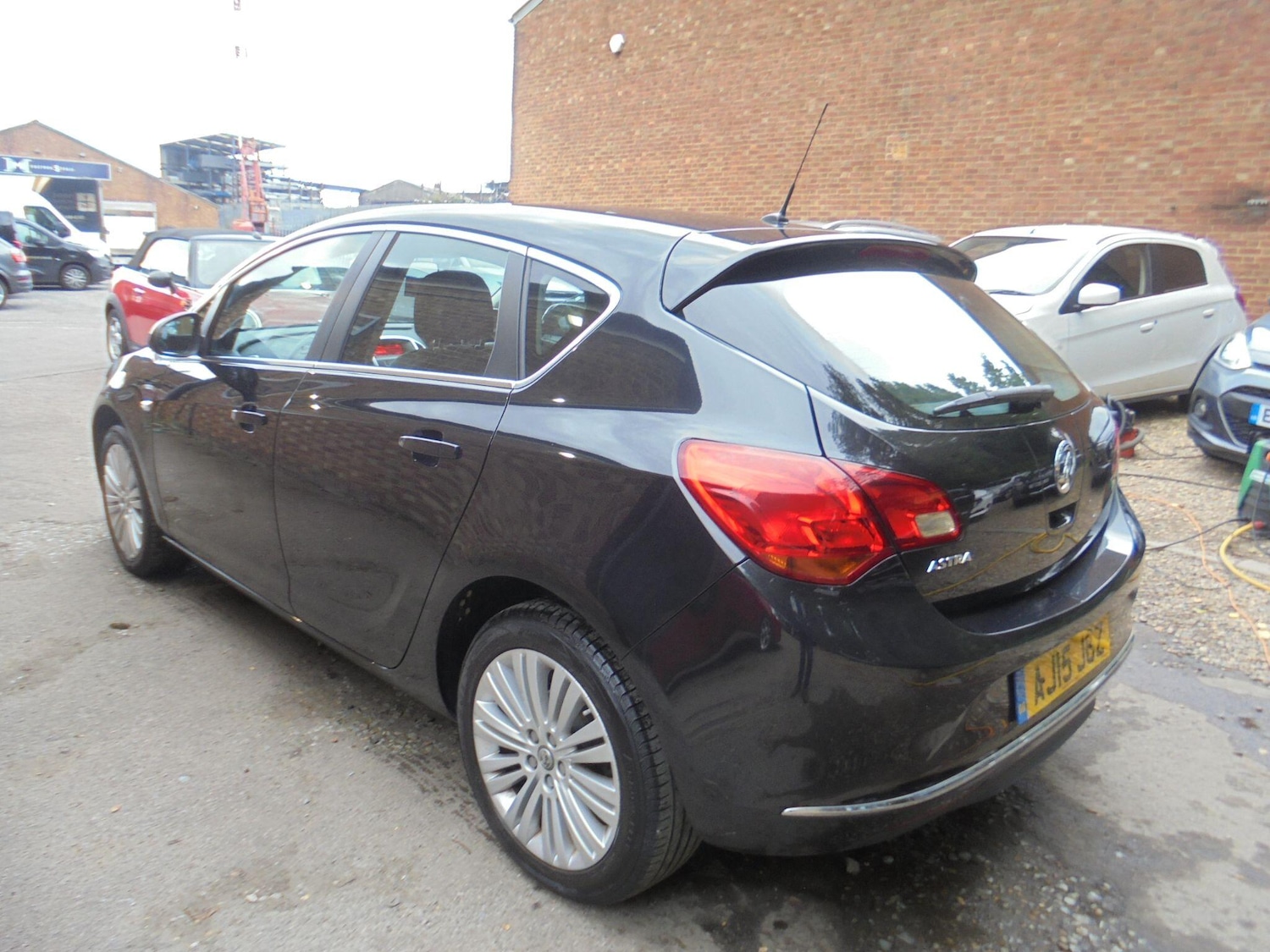 Used Vauxhall Astra 2015 for sale - 76041768: Photo 7