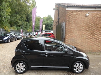 Used Toyota AYGO 2013 for sale - 75622884: Photo