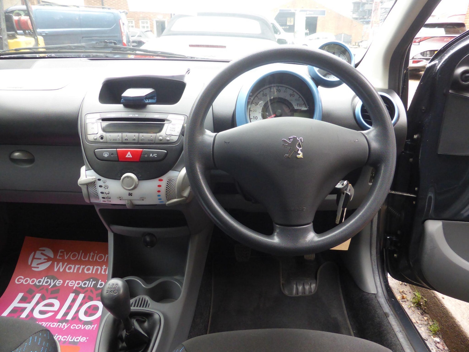 Used Peugeot 107 2010 for sale - 77166990: Photo 11