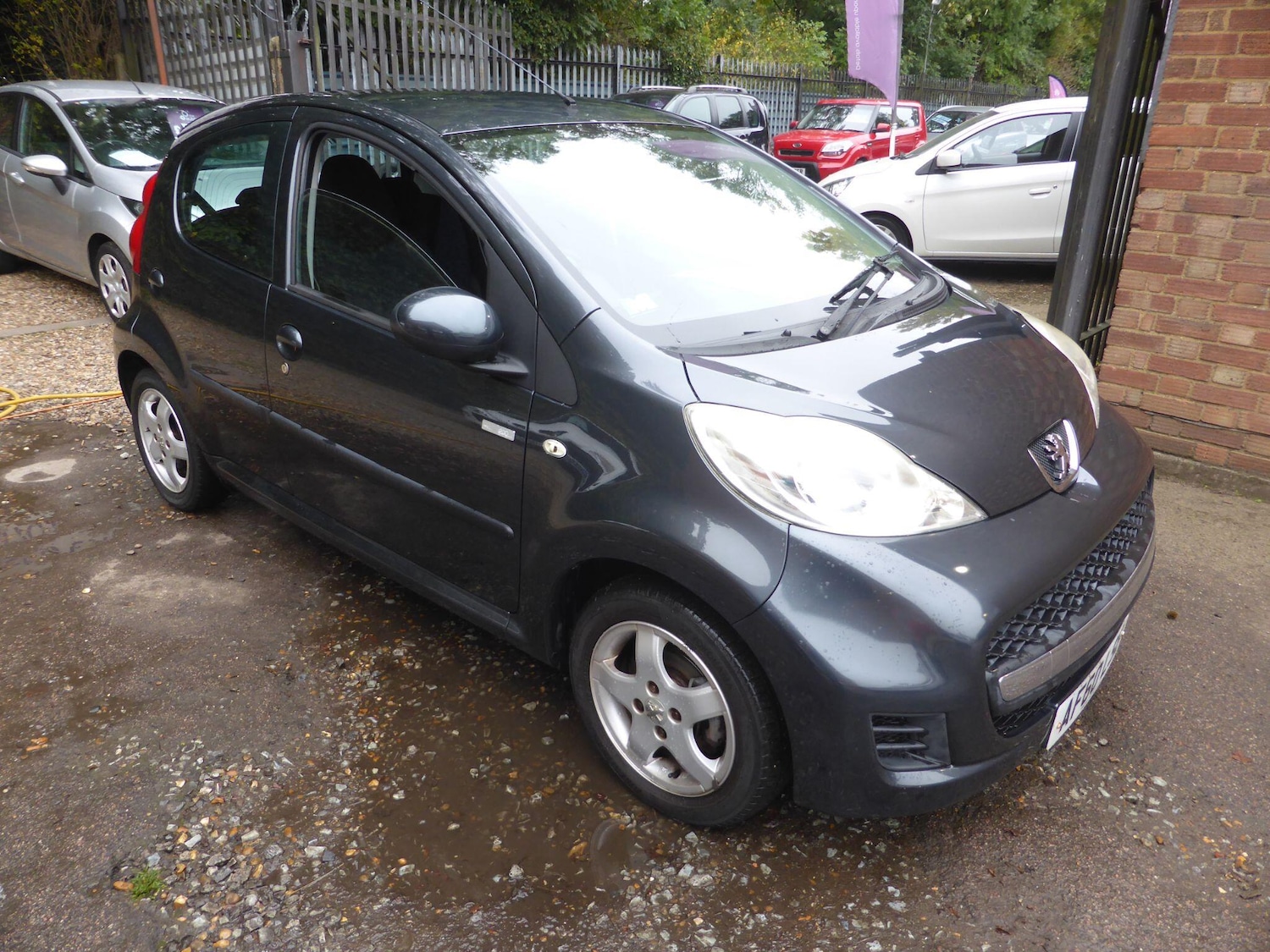 Used Peugeot 107 2010 for sale - 77166990: Photo 3