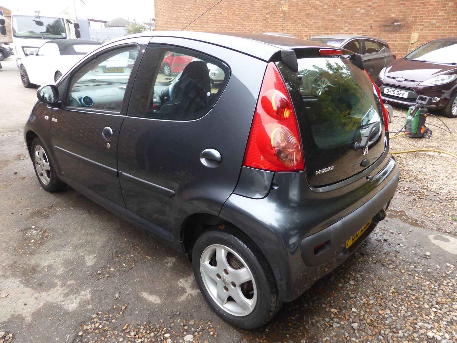 Used Peugeot 107 2010 for sale - 77166990: Photo 7