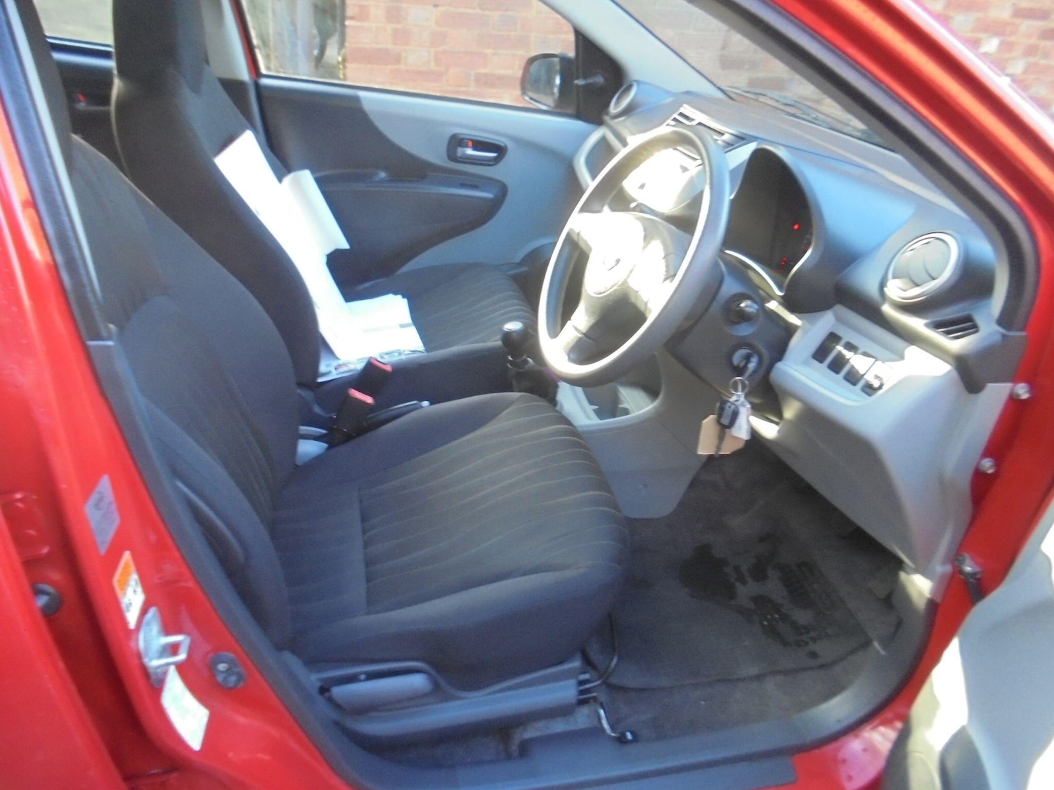 Used Nissan Pixo 2010 for sale - 76991983: Photo 13