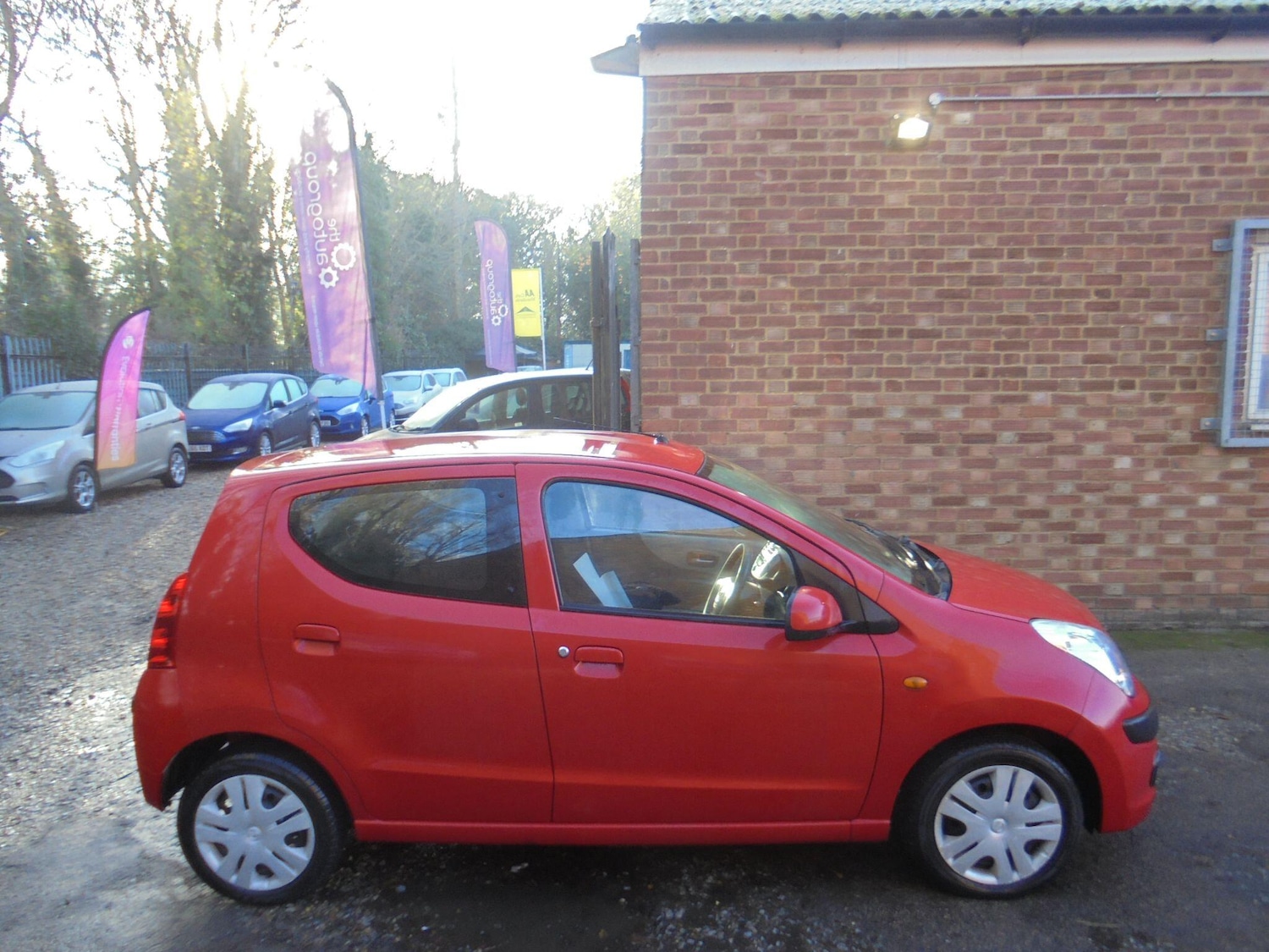 Used Nissan Pixo 2010 for sale - 76991983: Photo 4