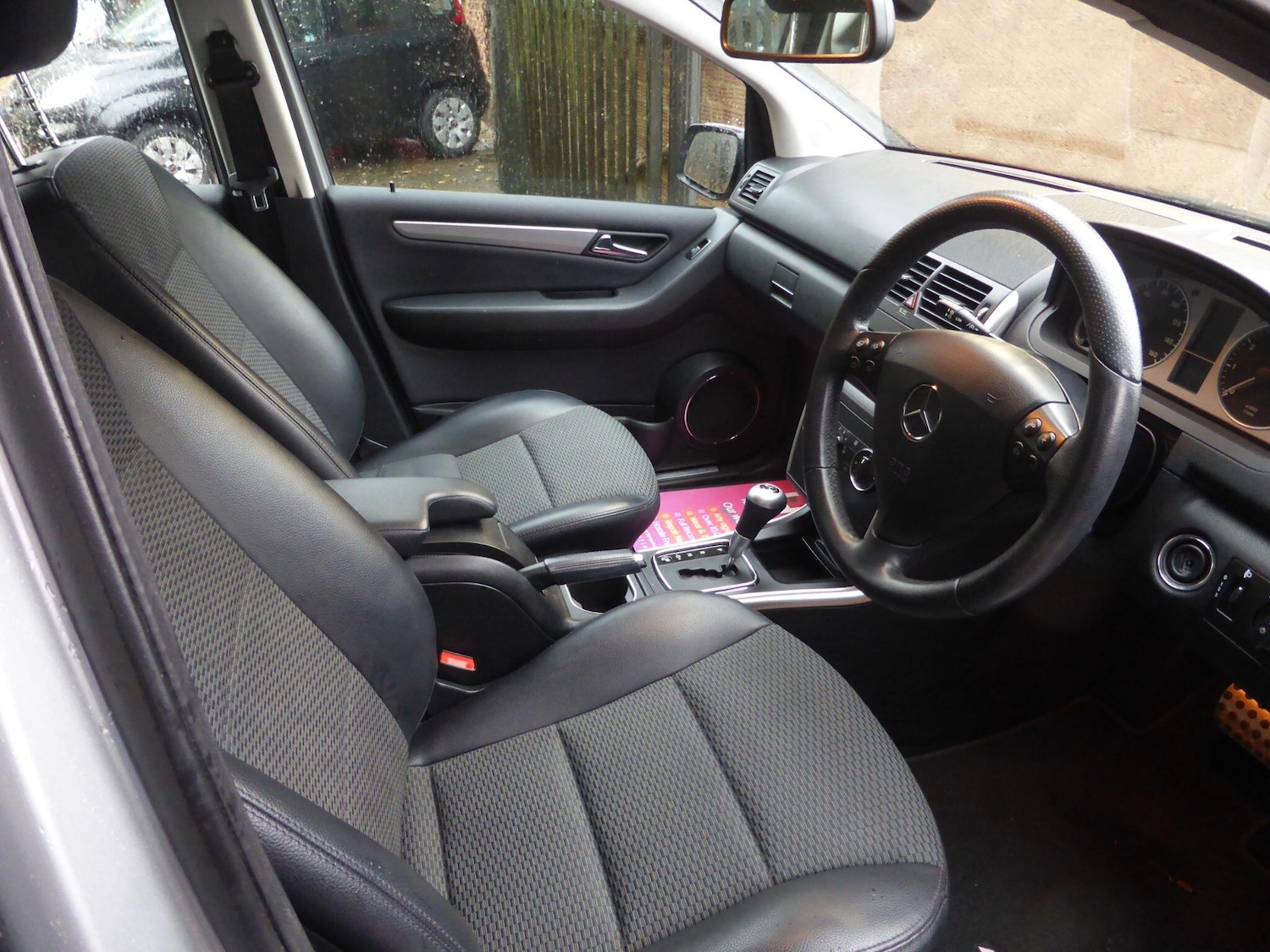 Used Mercedes-Benz A-Class 2012 for sale - 76585472: Photo 11