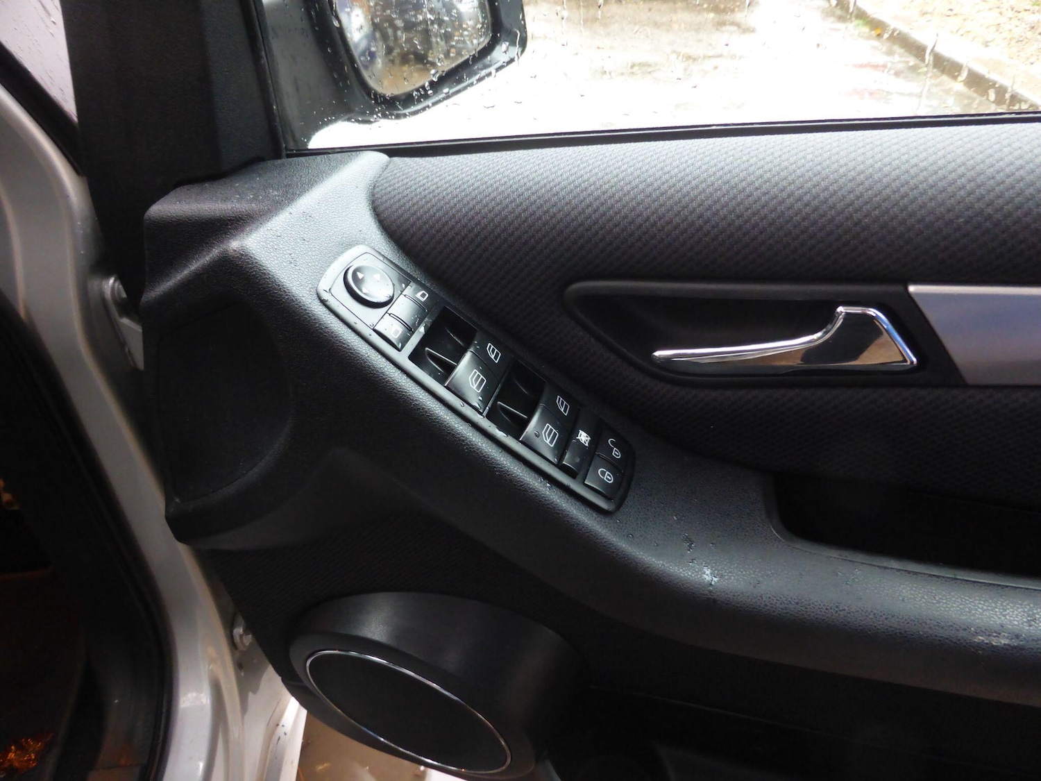 Used Mercedes-Benz A-Class 2012 for sale - 76585472: Photo 15