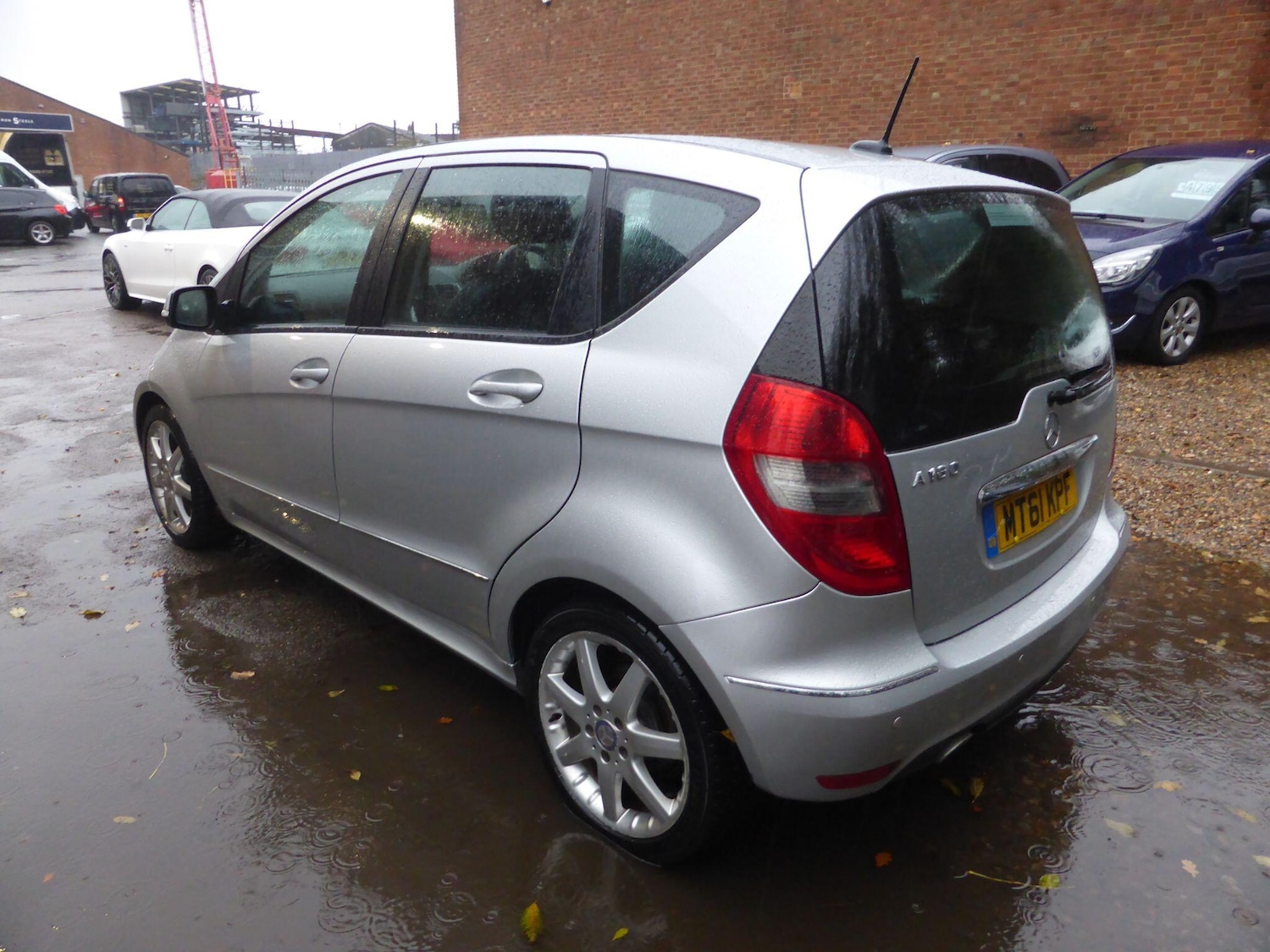 Used Mercedes-Benz A-Class 2012 for sale - 76585472: Photo 7