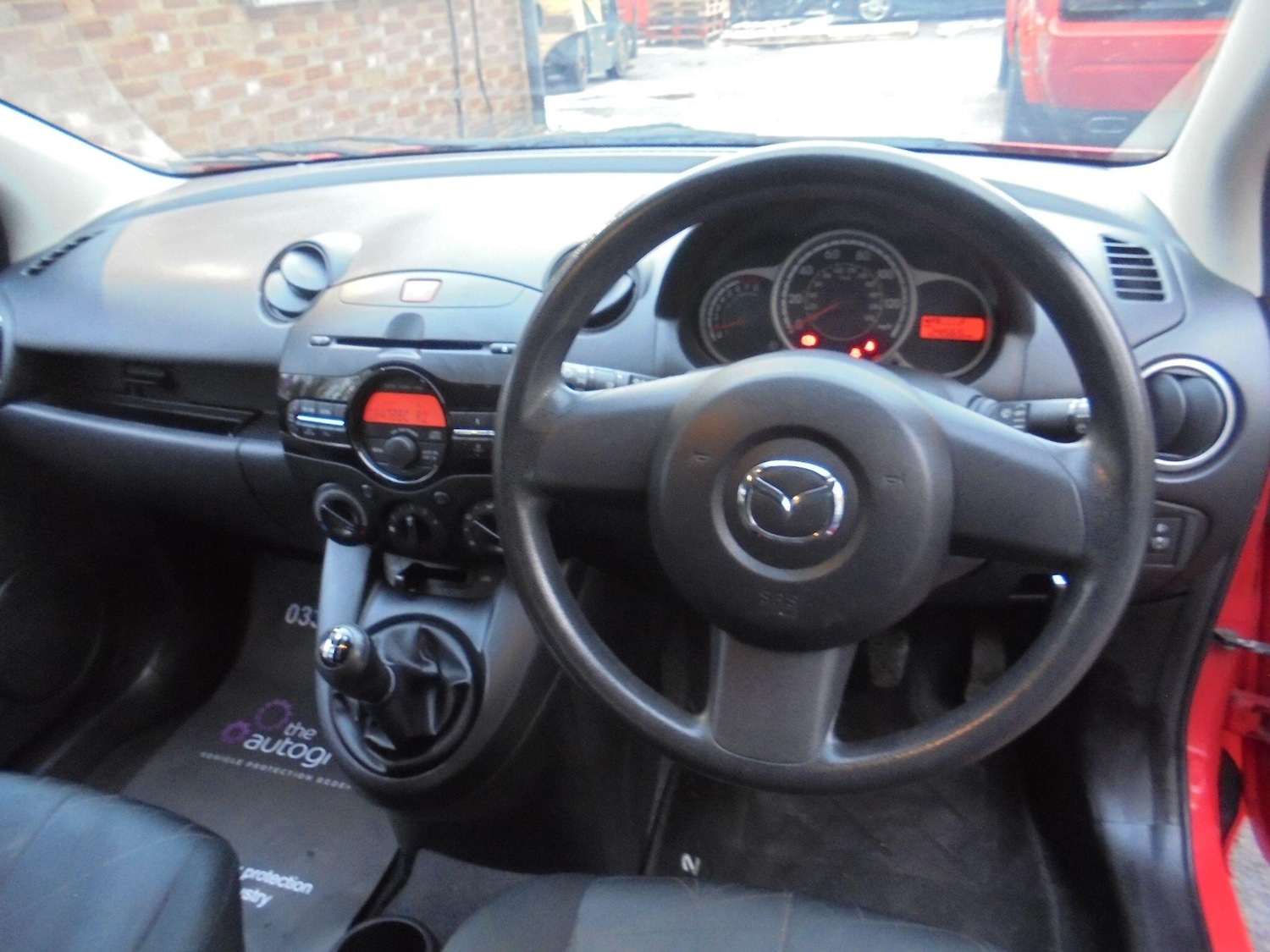 Used Mazda Mazda2 2014 for sale - 77119620: Photo 14
