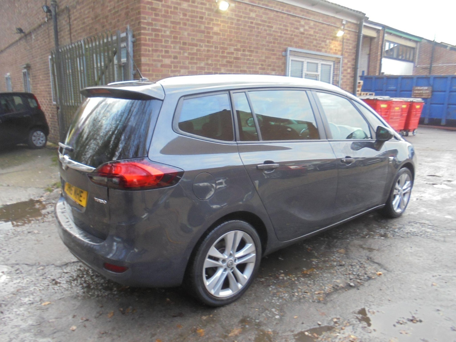 Used Vauxhall Zafira Tourer 2016 for sale - 76802205: Photo 10